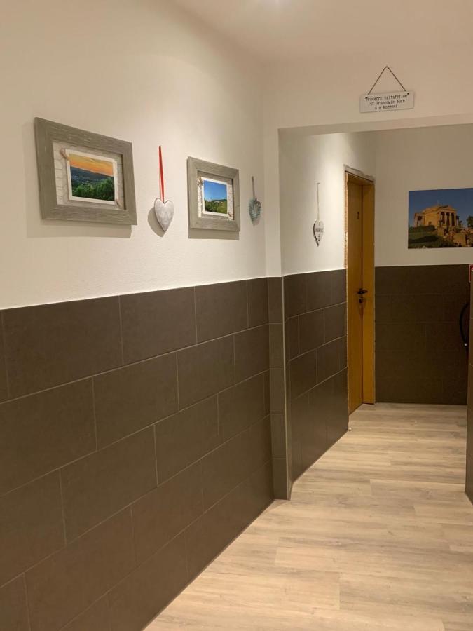 Hotel Waldhorn シュトゥットガルト エクステリア 写真